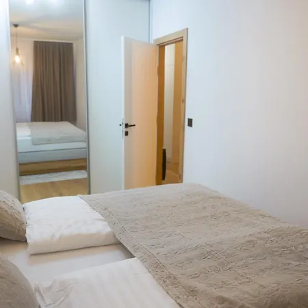 Апартаменты Ali - Garage Included Белашница