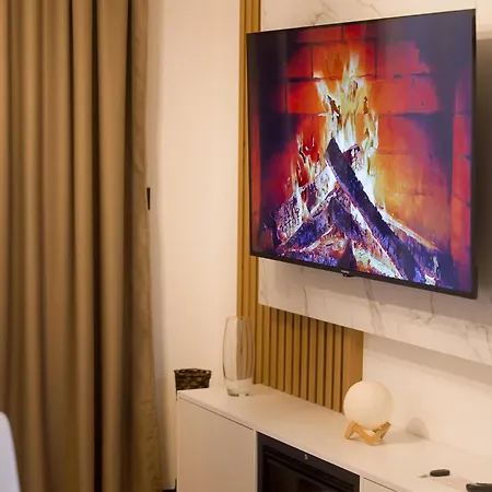 Apartman Ali - Garage Included